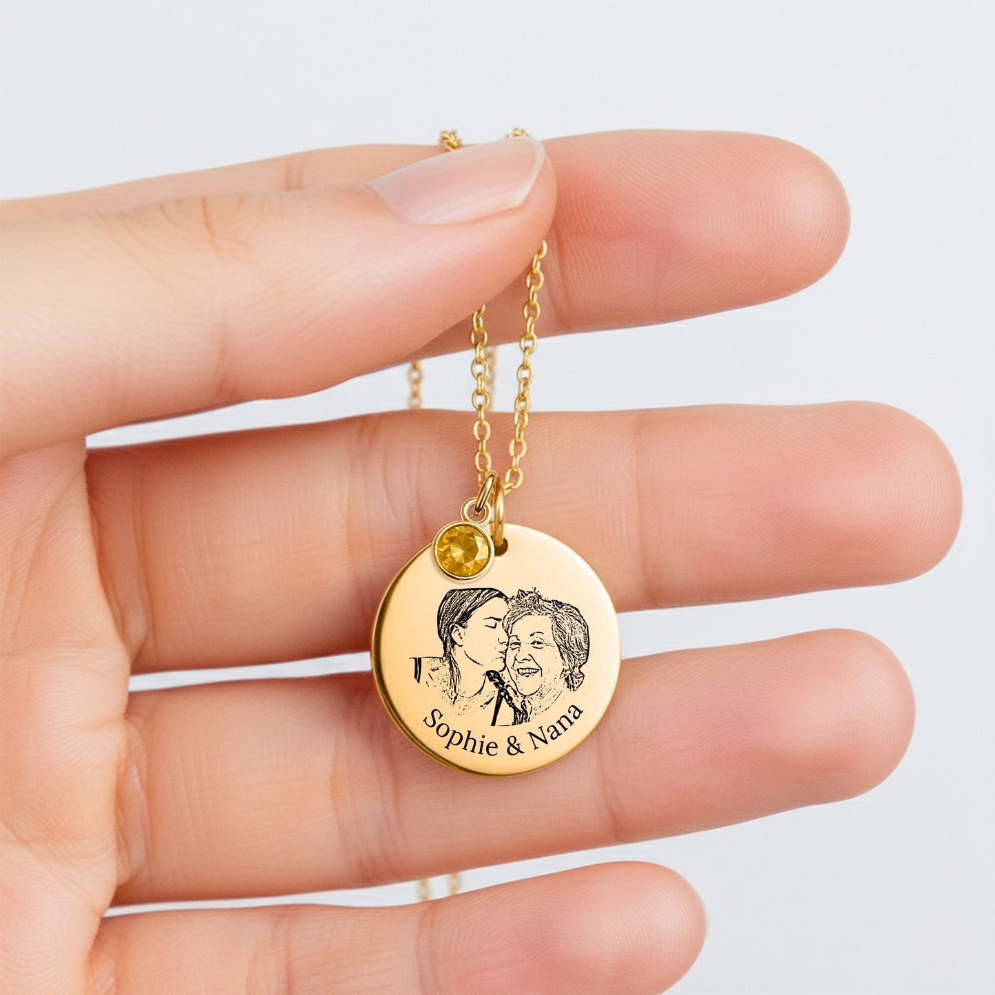 Collier Médaille Gravée & Pierre de Naissance