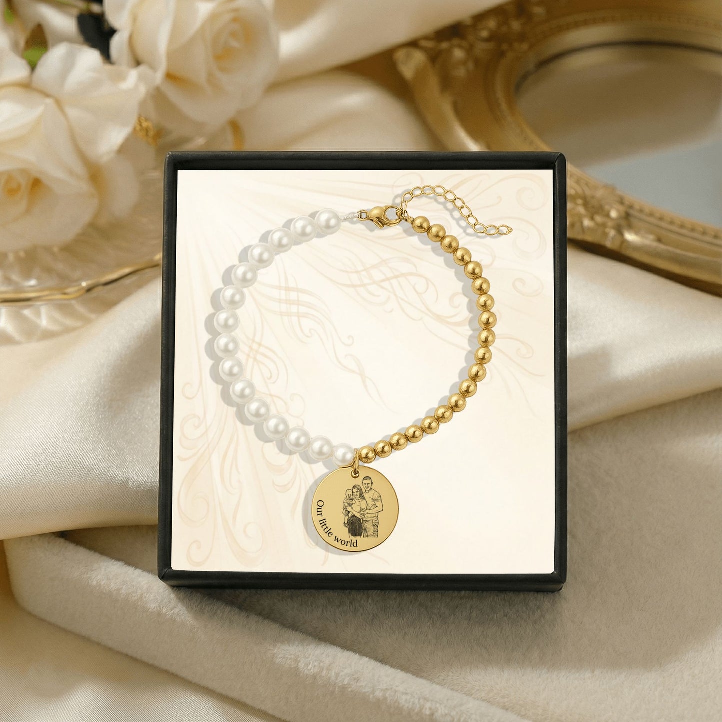 Bracelet Perles de Nacre & Médaille Gravée