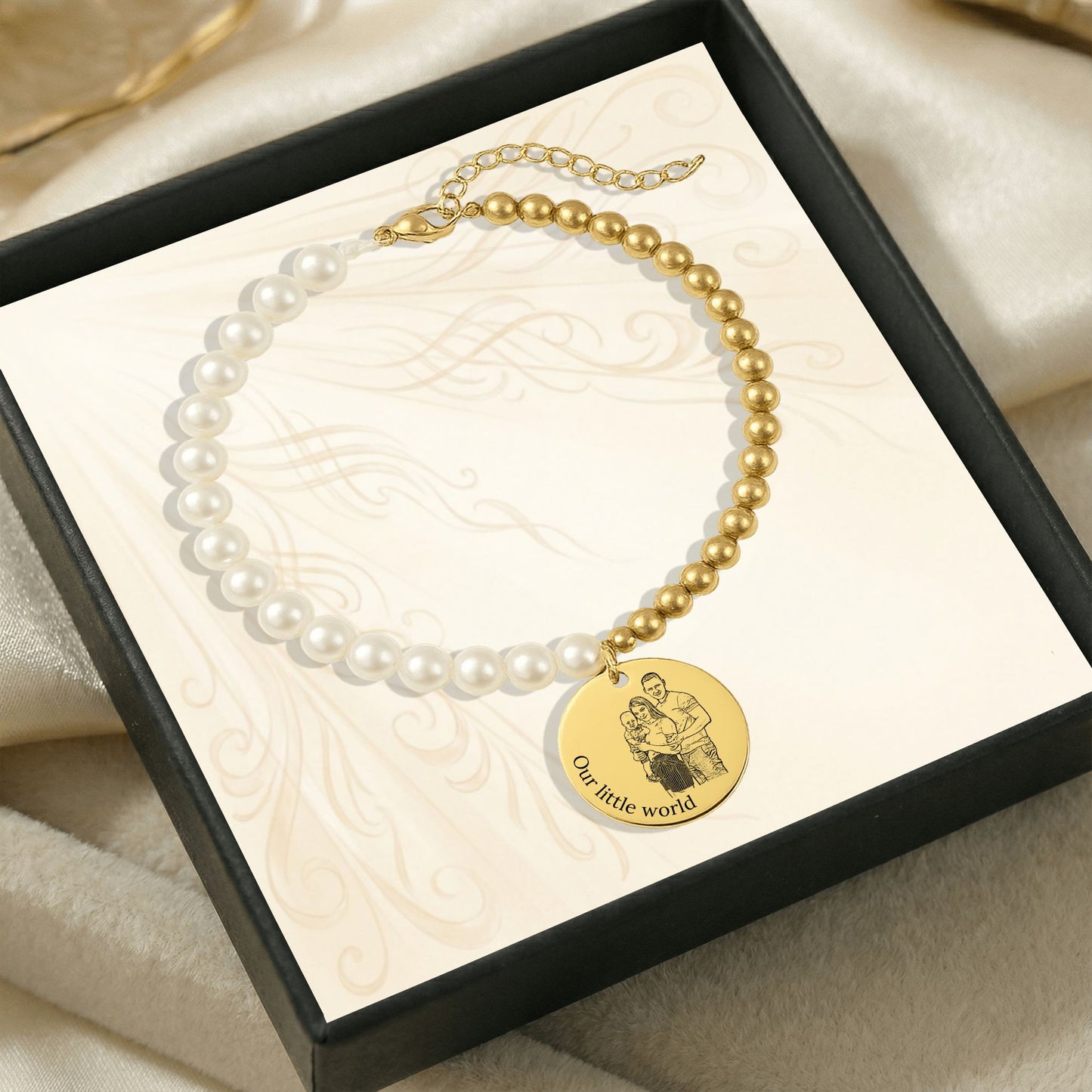 Bracelet Perles de Nacre & Médaille Gravée