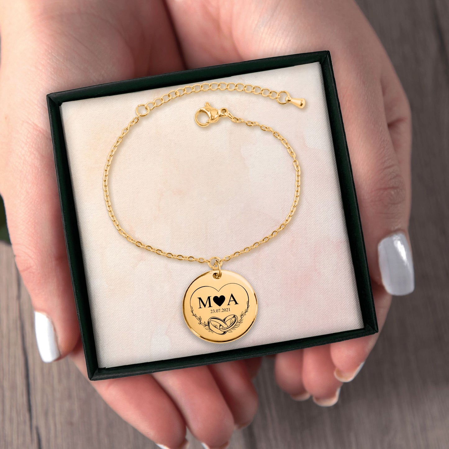 Bracelet Médaille Gravée Personnalisé